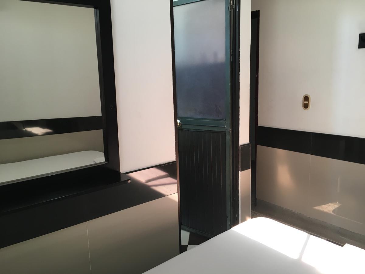 אגוואצ'יקה Hotel Imperial La Quinta מראה חיצוני תמונה
